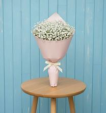 Букет цветов из:  Гипсофила в Полевой