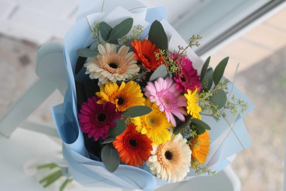 Букет цветов из: Герберы в Полевой