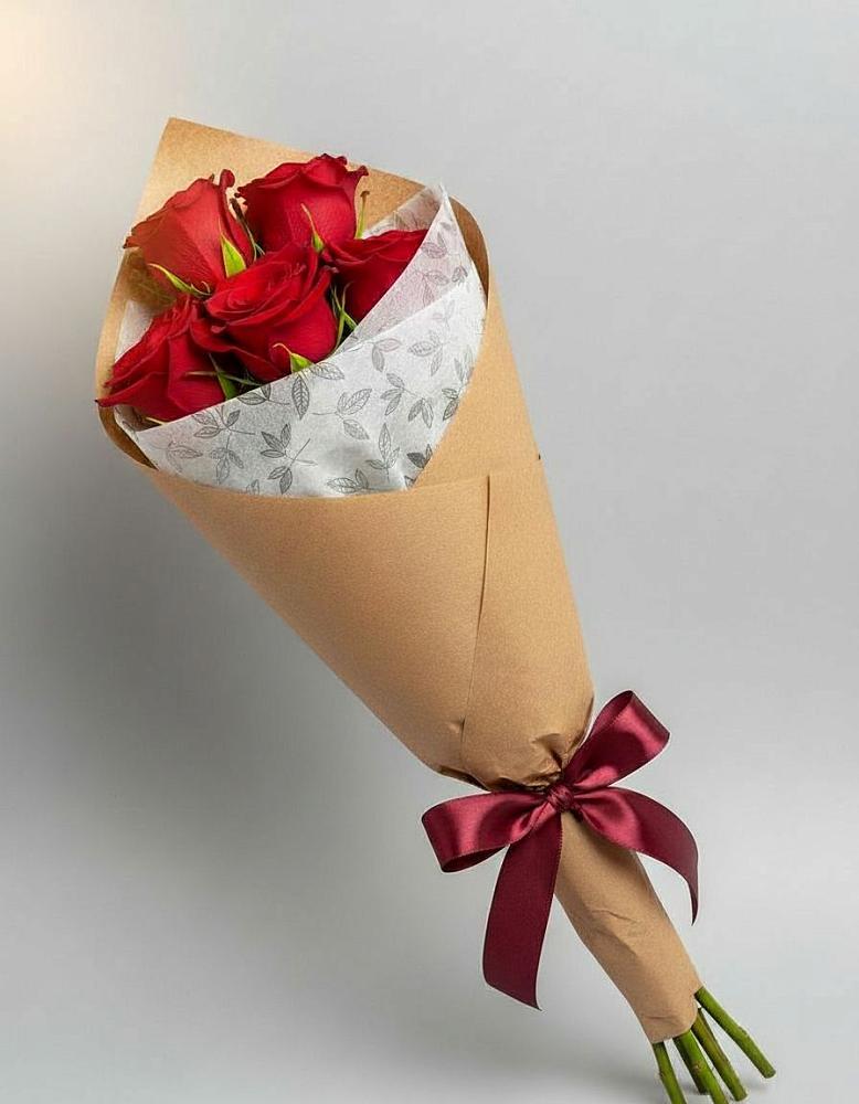 Букет цветов из: Розы в Полевой