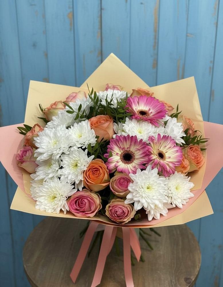 Букет цветов из: Розы, Герберы и Хризантемы в Полевой