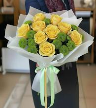 Букет цветов из:  Хризантемы и Розы #REPLACE_PRED# Полевой