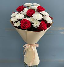 Букет цветов из:  Розы и Хризантемы в Полевой