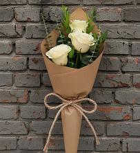 Букет цветов из:  Розы в Полевой