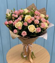 Букет цветов из:  Розы в Полевой