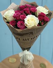 Букет цветов из:  Розы в Полевой