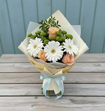Букет цветов из:  Герберы, Розы и Хризантемы в Полевой