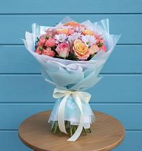 Букет цветов из:  Хризантемы и Розы #REPLACE_PRED# Полевой